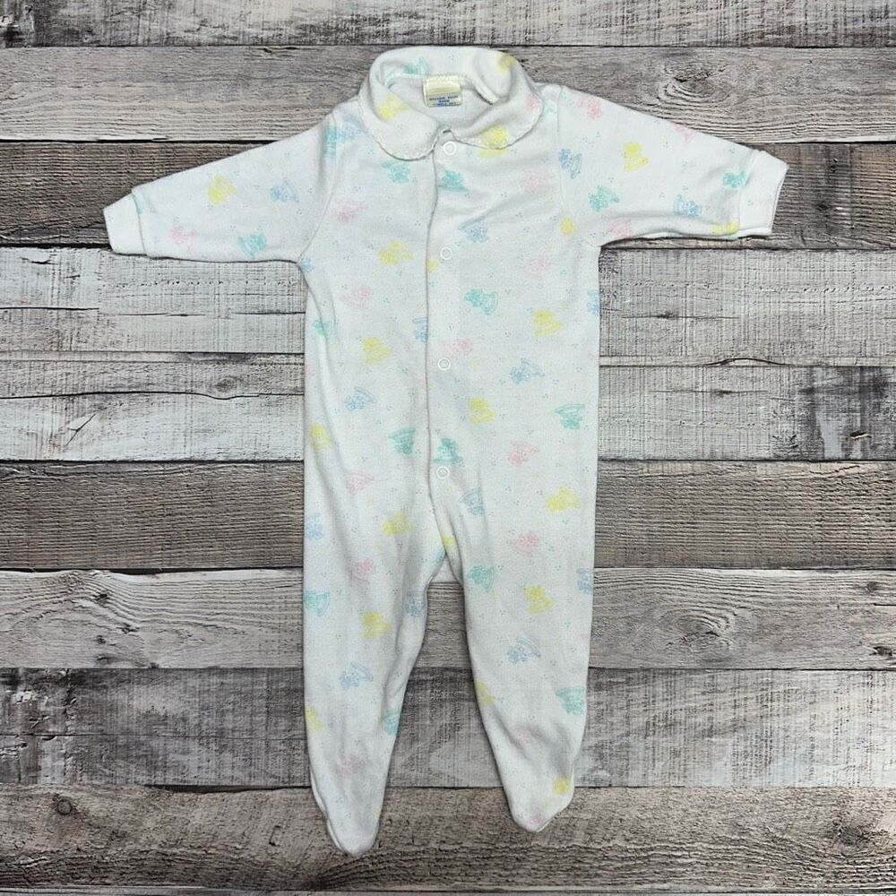 Vintage Nordstrom Small Horses Multicolor Baby Newborn Button Outfit Unisex